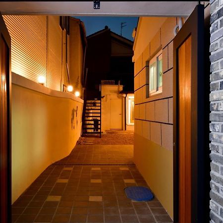 Guma Modern Hanokstay Daegu Esterno foto