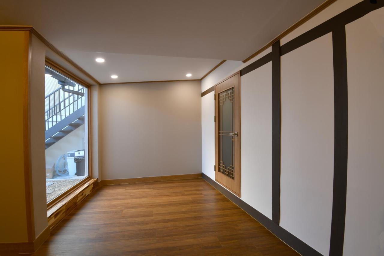 Guma Modern Hanokstay Daegu Esterno foto