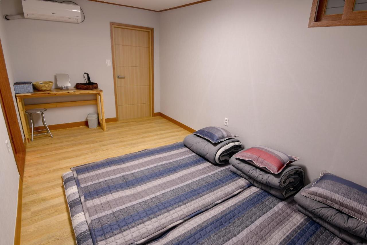 Guma Modern Hanokstay Daegu Esterno foto